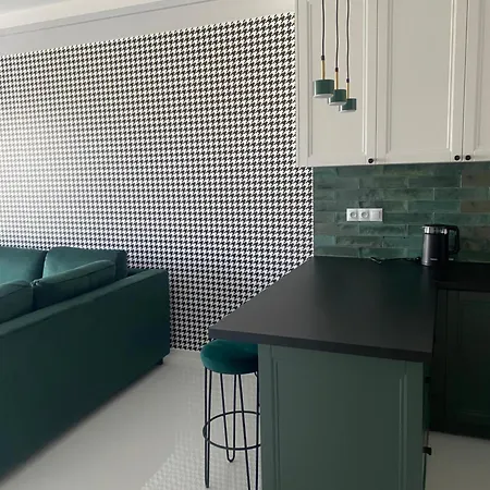 Apartament Malachit *